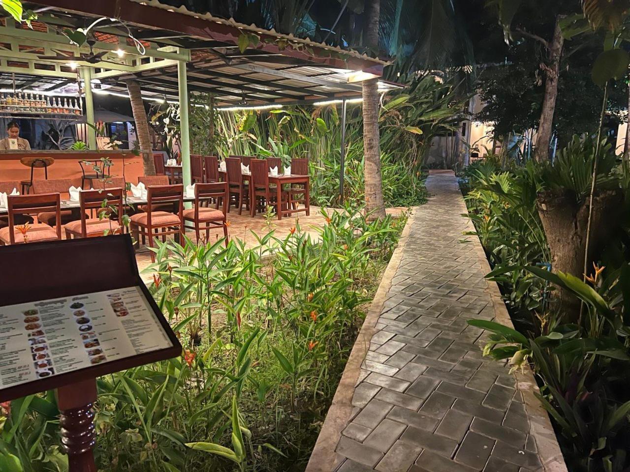 Natural Relax Villa Siem Reap Luaran gambar